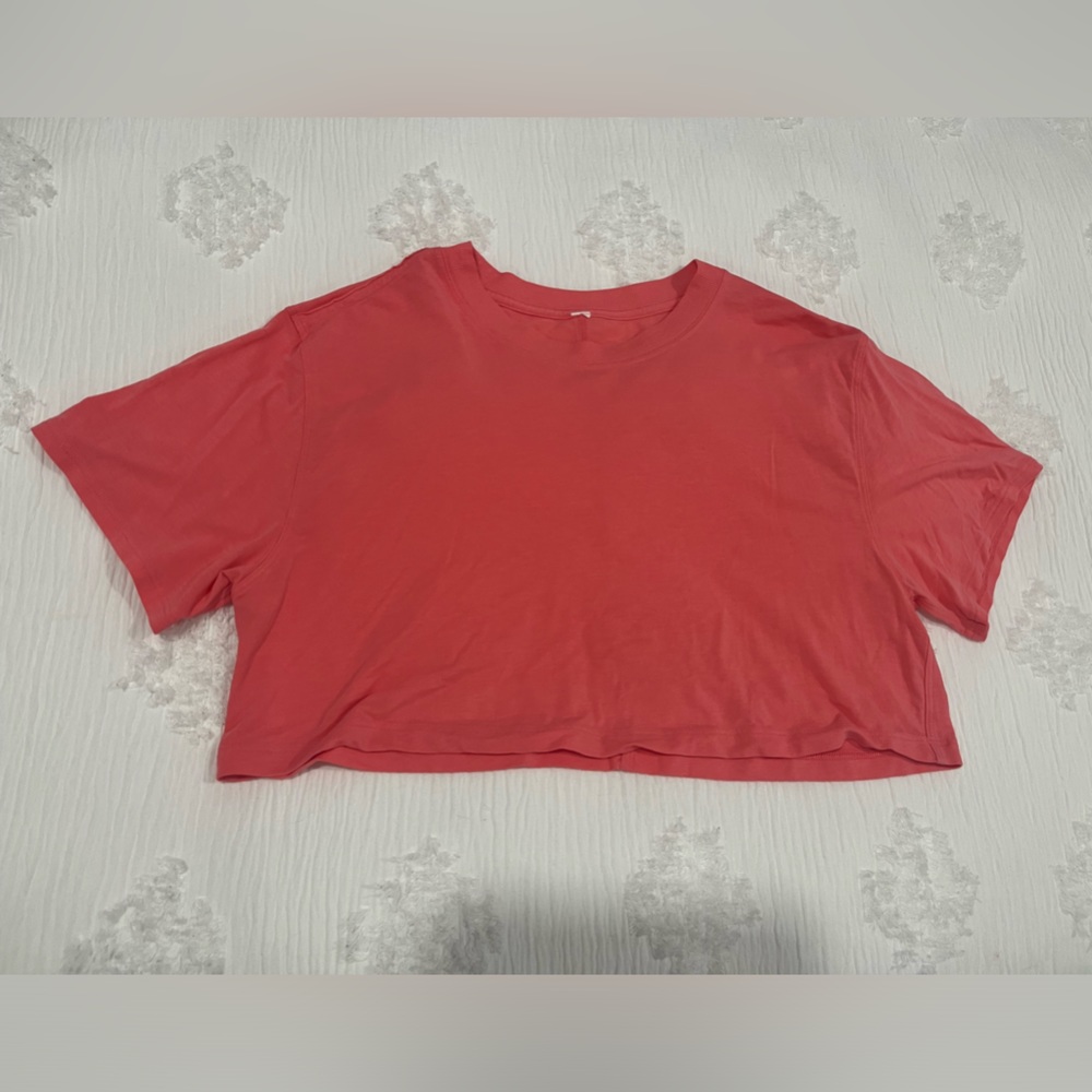 “all yours” cropped lululemon t-shirt